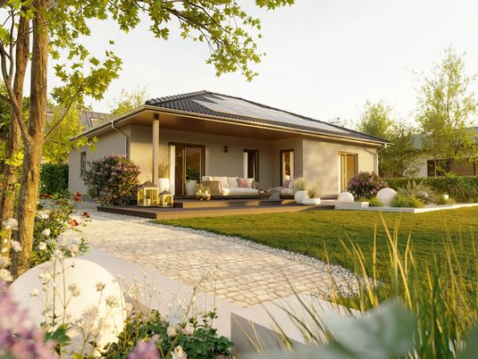 Winkelbungalow 108 mit großzügiger Terrasse und Gartenblick, Beispiel für komfortables Wohnen und präzise Bauplanung
