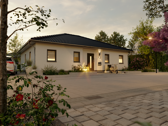 Winkelbungalow 108 in Straßenansicht. Moderner Bungalow mit barrierearmer Architektur und offener Gestaltung.